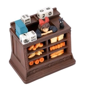 figurka KIKI'S DELIVERY SERVICE - Kiki Salesclerk - Diorama & Calendar 11cm