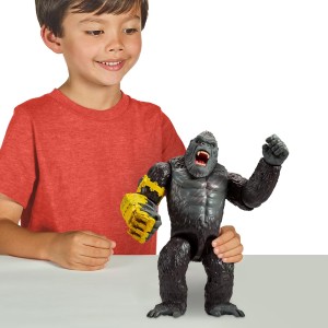 Godzilla x Kong: The New Empire Figurka akcji King Kong with B.E.A.S.T Glove Giant 28 cm