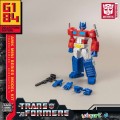 TRANSFORMERS GENERATION ONE Optimus Prime - Model Kit 11cm Figurka