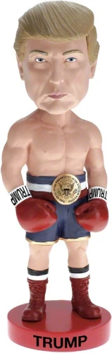 Figurka Donald Trump Boxer Never Surrender USA Gadżet