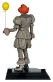 It Welcome to Derry Movie Maniacs Figurka Pennywise (Bloody) 16 cm McFarlane